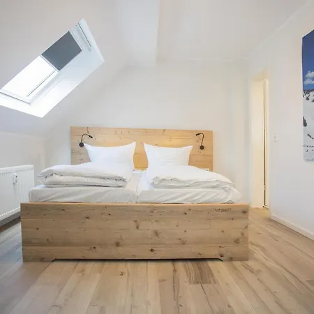 Апартаменты Welcome In - 'winterglueck', Wunderschoene Umgebung, Ski- Und Fahrradabstellraum - Neuastenberg,