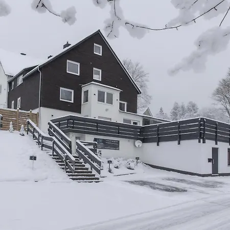 Welcome In - 'winterglueck', Wunderschoene Umgebung, Ski- Und Fahrradabstellraum - Neuastenberg, Апартаменты *